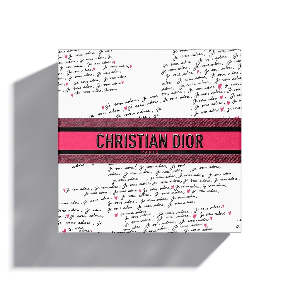 Christian Dior Valentine’s Day gift box